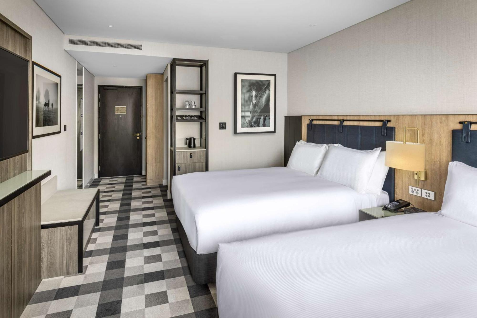 Готель Doubletree By Hilton Auckland Karaka Екстер'єр фото